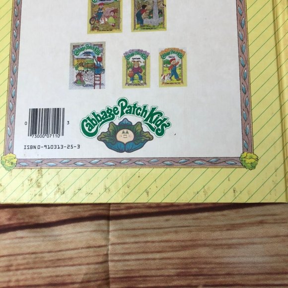 Xavier's Fantastic Discovery (Cabbage Patch Kids) - Children's Hardcover Book - Picture 5 of 5